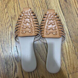 Old Navy Tan Hurache Slip-on sandals - Size 7